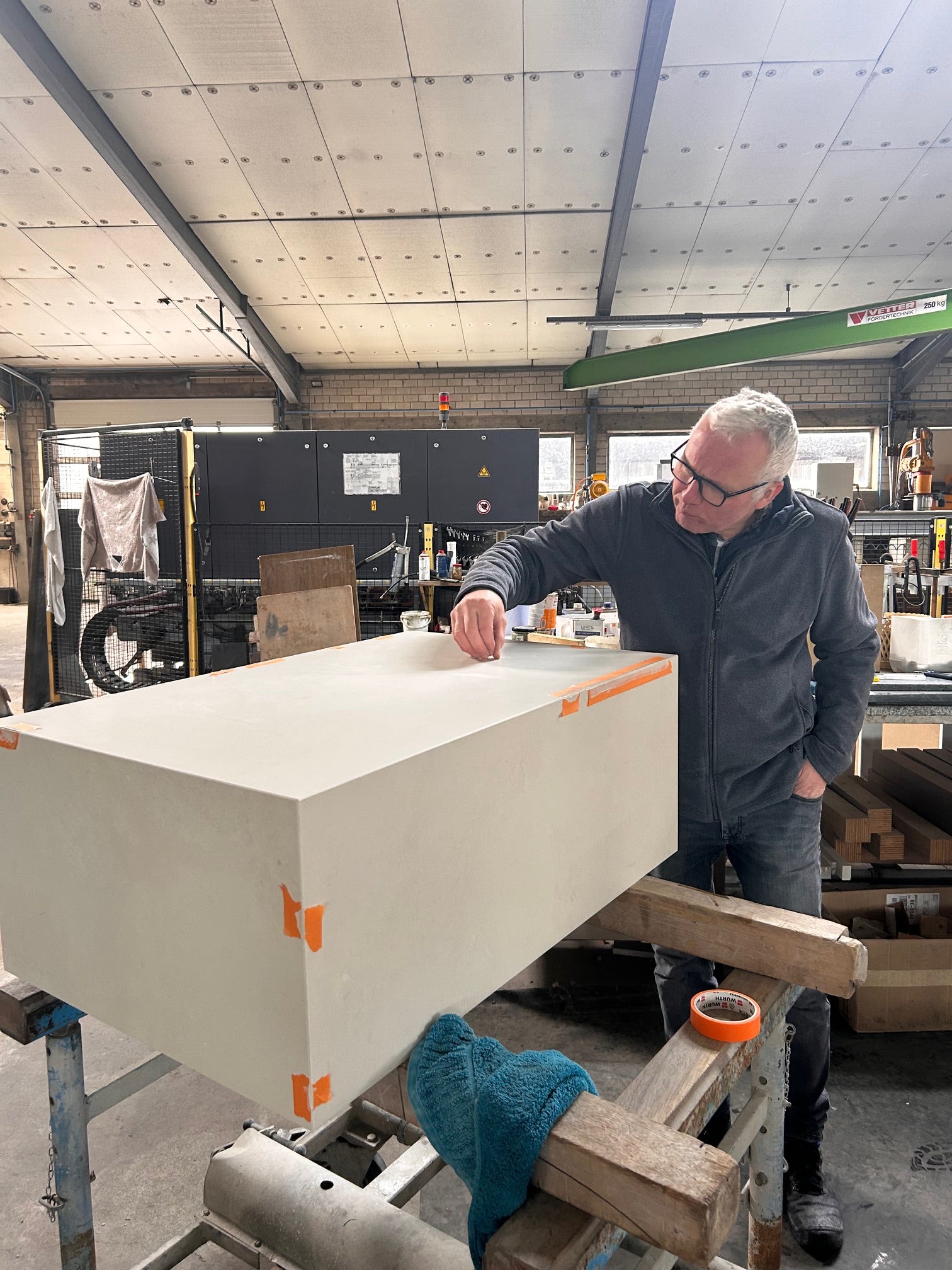 MONOLITH M Coffee Table